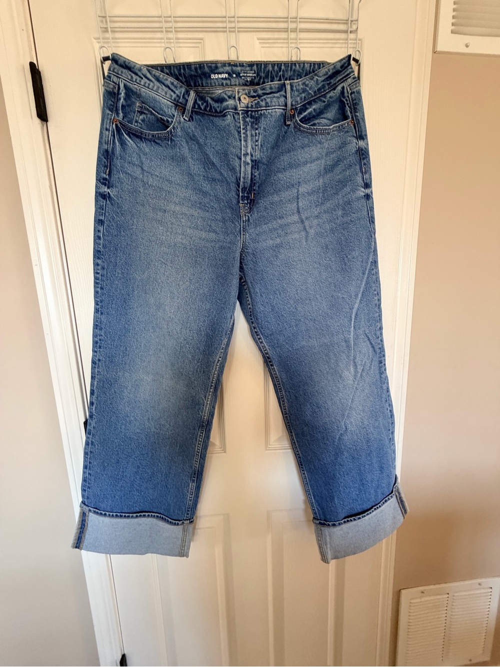 Old Navy women’s extra high rise sky-high wide leg jeans